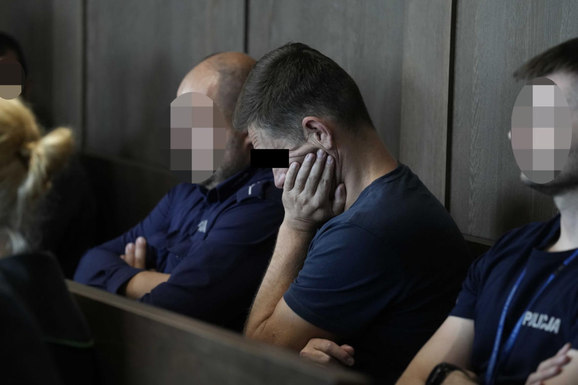 Gang truł emerytów i przejmował mieszkania. W sprawie pojawia się nowe nazwisko. Kim jest Roman S.?