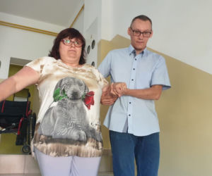 Biskupiec. Te schody to nasza tortura