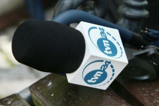 Okropna wiadomość dla widzów TVN24! Uwielbiana postać znika z anteny