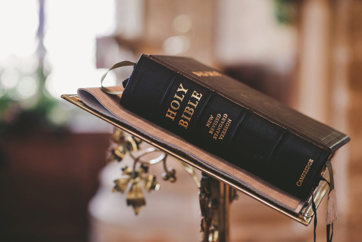 Przedmioty związane z religią 