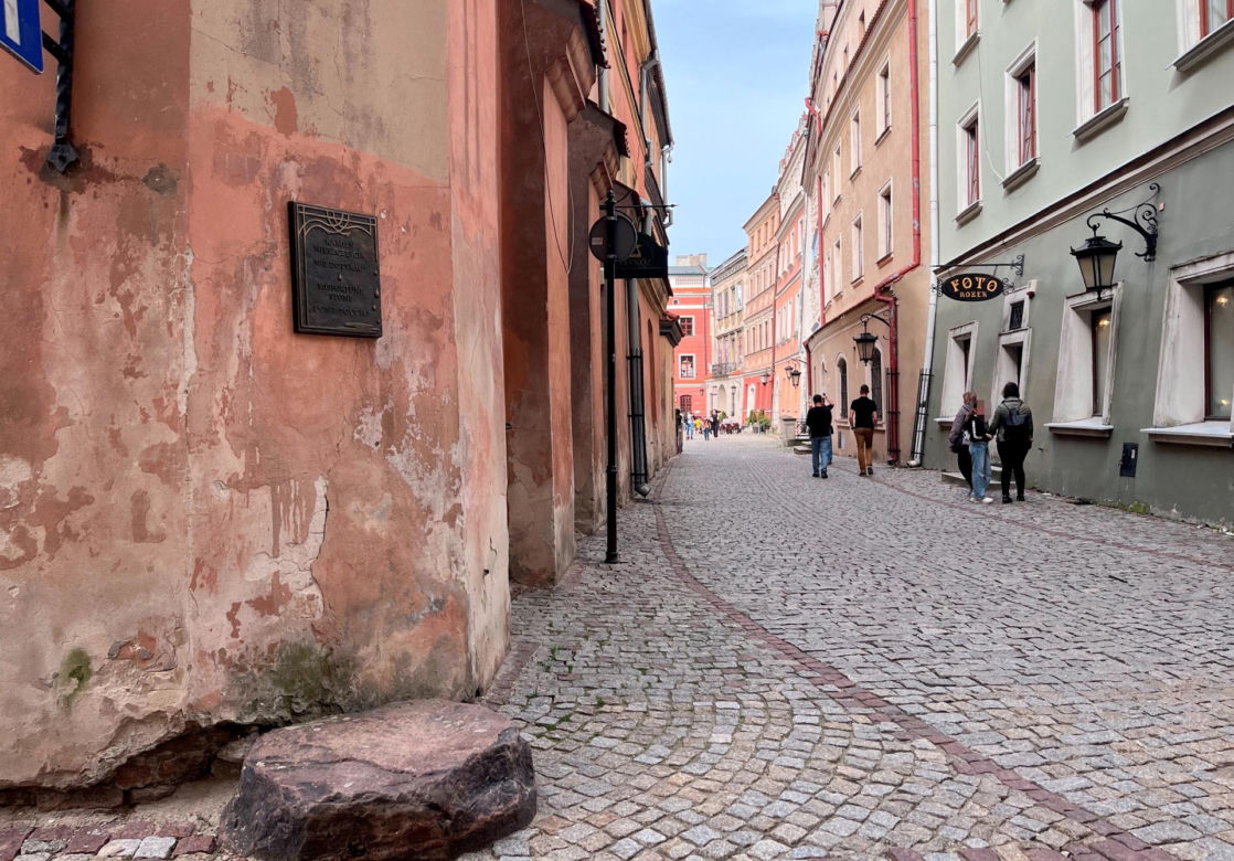 Najkrótsza ulica w Lublinie ma zaledwie 37 metrów. Ma wyjątkowego patrona