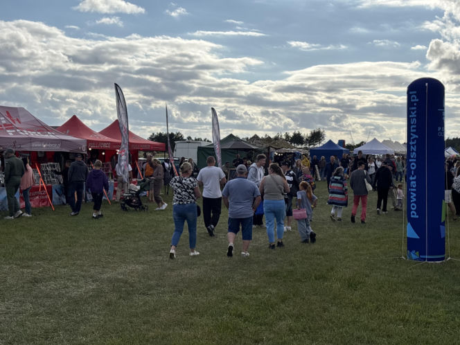12. Rodzinny Piknik Lotniczy w Gryźlinach