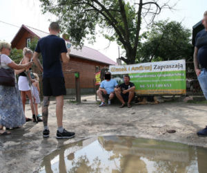 Rolnicy. Podlasie. Gienek i Andrzej z Plutycz. Zobaczcie jak żyją i nagrywają