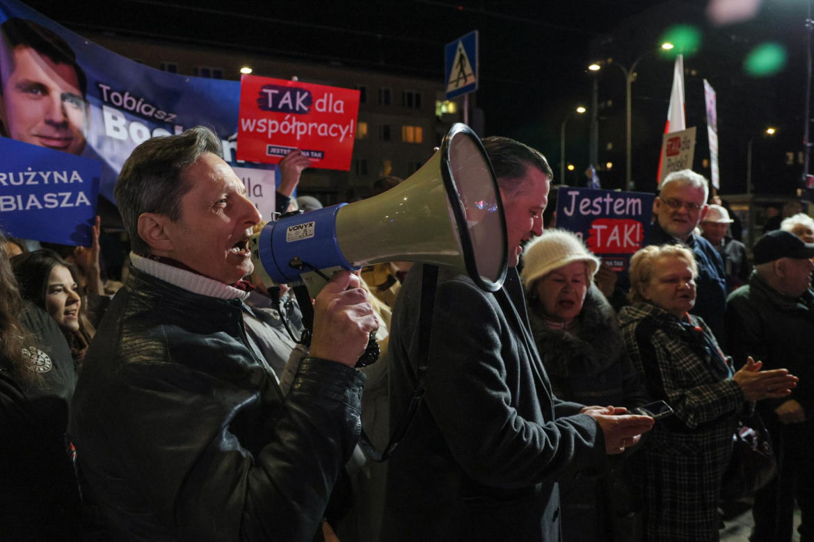 Siedziba TVP przy ul. Woronicza. Przedwyborcza debata kandytatów na prezydenta Warszawy