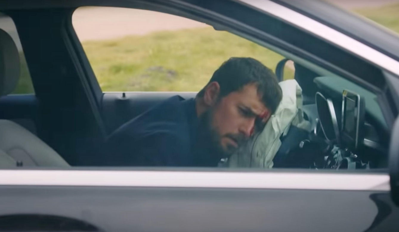 Alper pocałuje Silę na oczach Kuzeya i ją porwie, a ślub Egego i Melis dojdzie do skutku.