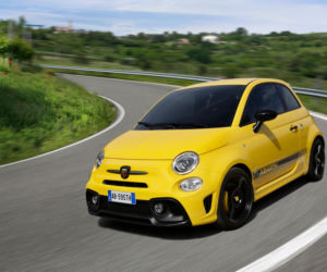 2016 Abarth 595 Competizione