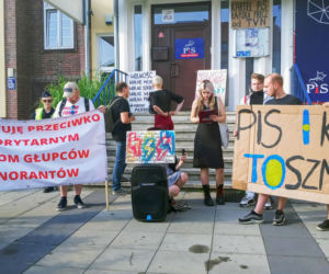 Protest w Szczecinie po przegłosowaniu ustawy Lex TVN