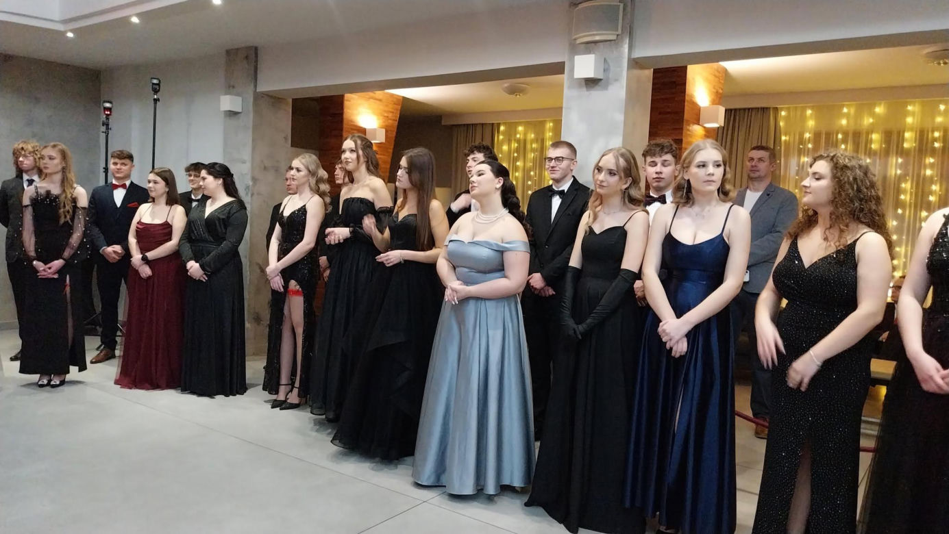 Zdjęcia Studniówka 2025. I LO im.Tadeusza Kościuszki Starachowice