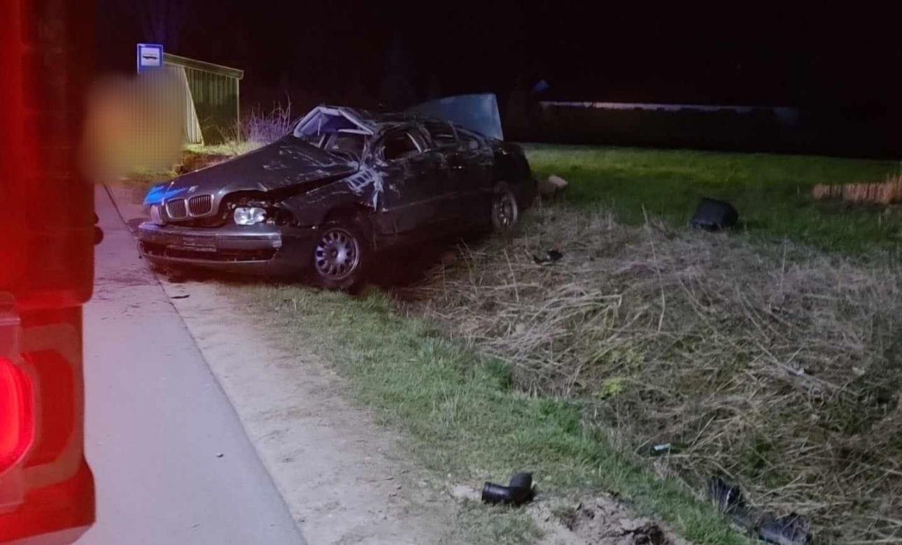 Tragiczny wypadek w Szczuce pod Brodnicą. Nie żyje 24-letni kierowca BMW