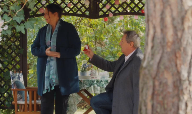 M jak miłość odc. 1918. Łukasz (Zbigniew Borek), Krysia (Hanna Mikuć)