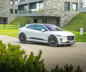 Jaguar I-Pace EV400 AWD SE