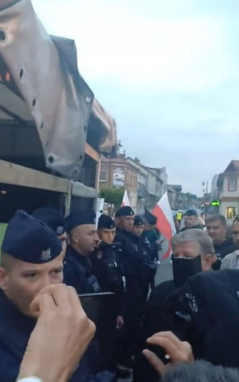 Debata Telewizji Republika w Końskich przed II turą wyborów prezydenckich