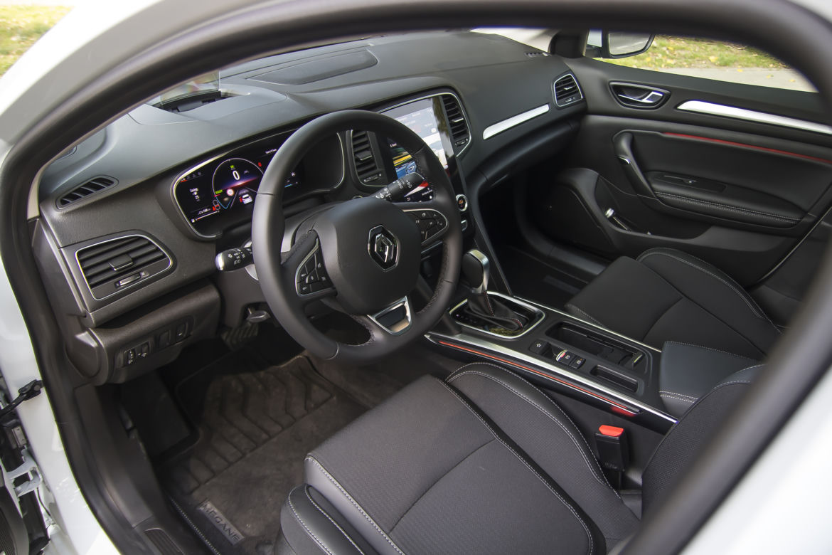 Renault Megane Grandtour E-TECH 160 Plug-in Hybrid Intense