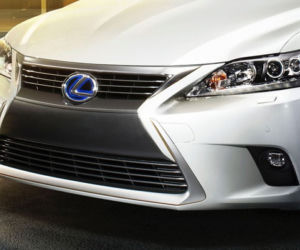 Lexus CT200h