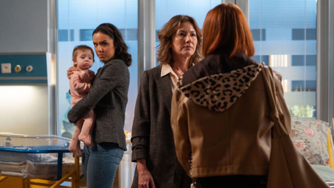 Na dobre i na złe odc. 981. Klemi (Weronika Walasiewicz), kuratorka (Paulina Napora),Marlenka (Oliwia Romakhova), Dorota (Monika Sznajder)