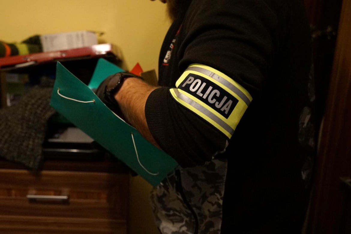 Były dyrektor szpitala w Tucholi zatrzymany! Śledczy: posiadał pornografię z udziałem dzieci i zwierząt