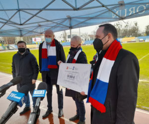 Pomorzanin Toruń ma nowego sponsora. Podpisanie umowy na Stadionie Miejskim
