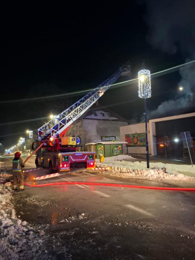 Pożar Biedronki w Polanowie