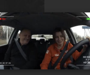 Egzamin na prawo jazdy nie taki prosty. Znani Polacy usiedli za kierownicą i przystąpili do testu