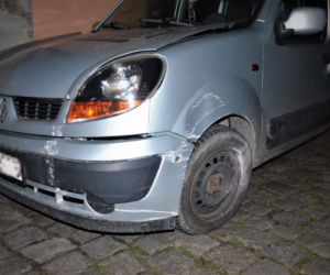 Mikołów. Pijacki rajd 34-latka! Mężczyzna wjechał w budynek [ZDJĘCIA]