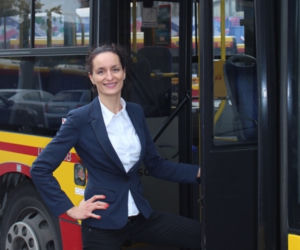 Marta Brzozowska, setna kobieta za kierownicą autobusu MZA