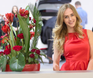 hostessy na targach Motor Show Poznań 2016