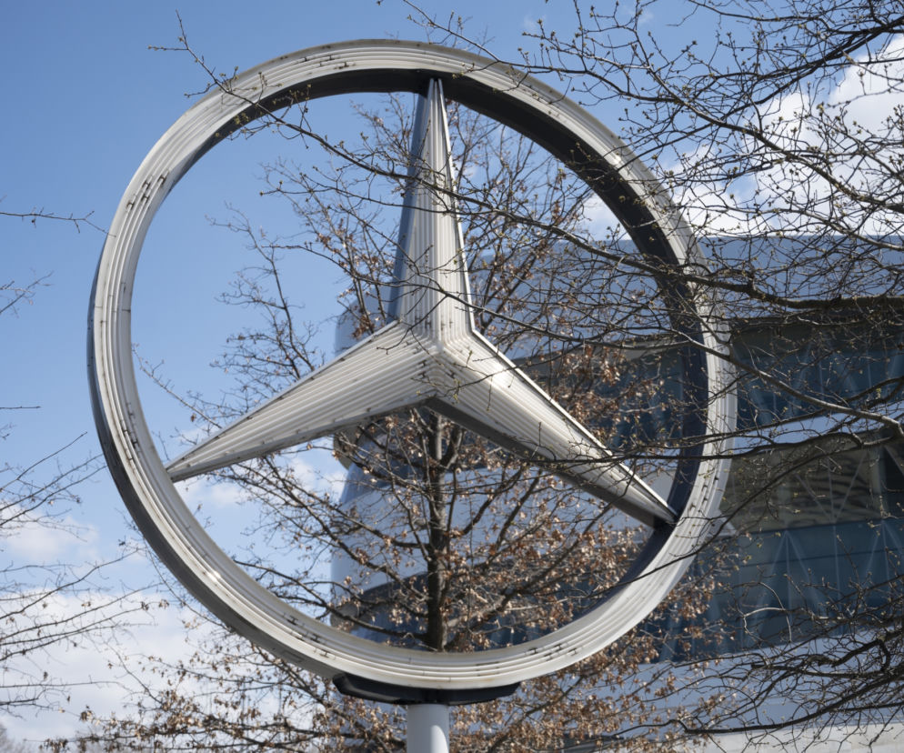 100 lat firmowego logo marki Mercedes-Benz