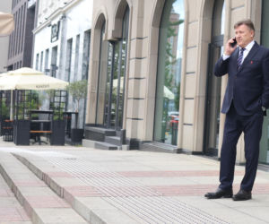 Cezary Kulesza wita Gianniego Infantino