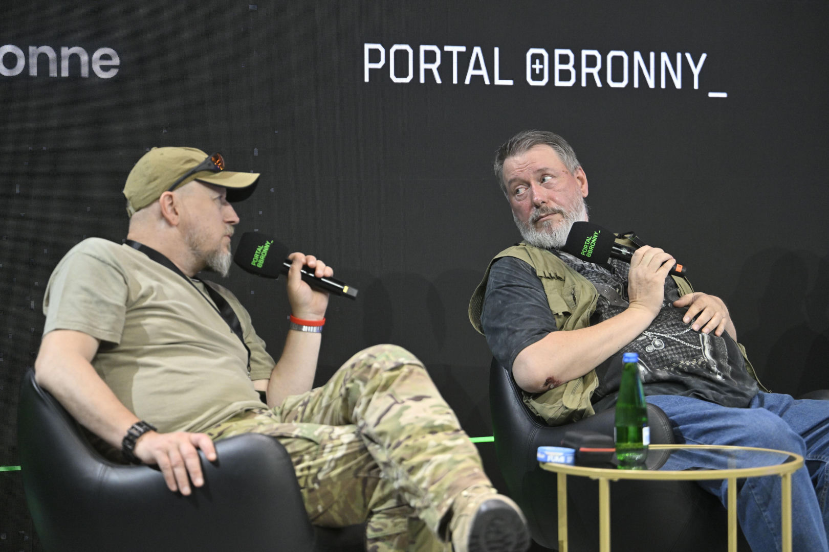Warszawskie Targi Obronne. Scena Biała. Kolekcjonerstwo broni. Czy to dobra inwestycja
