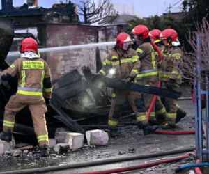 Pożar warsztatu samochodowego na Pomorzanach