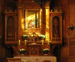 To jedna z najpiękniejszych wsi w Małopolsce. Jest dumą Podhala, która powstała pastwiskach