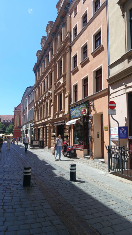 Zakazy i ograniczenia na toruńskiej starówce. Taksówkarze mają problem