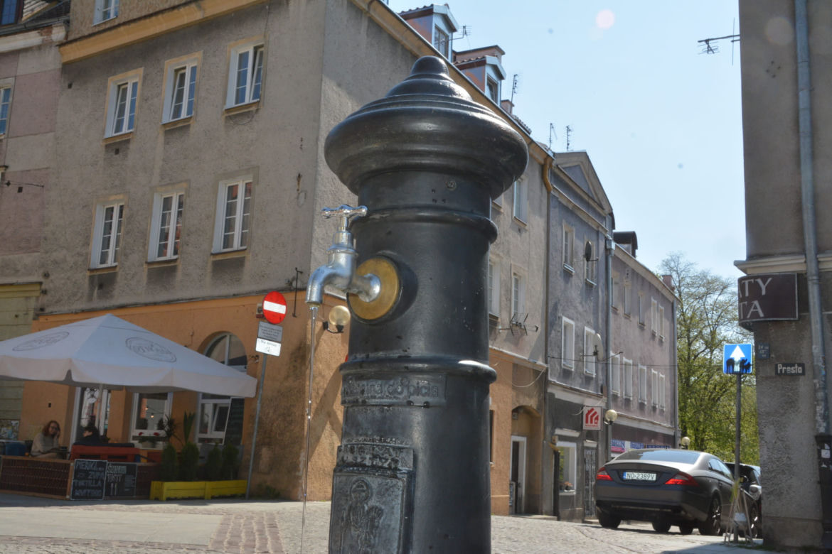 Do Olsztyna powróciły uliczne zdroje