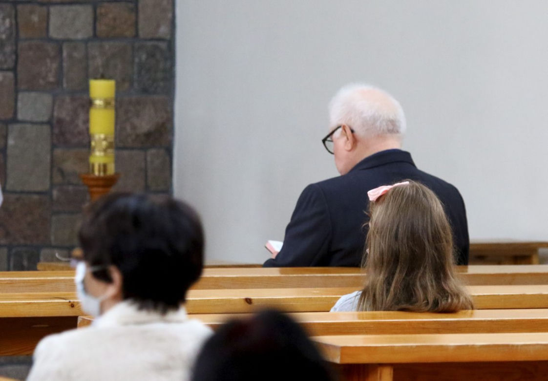 Lech Wałęsa na niedzielnej mszy