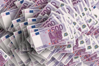 Wygrał milion euro i wyrzucił kupon. Kosztowna pomyłka, dramatyczny finał!