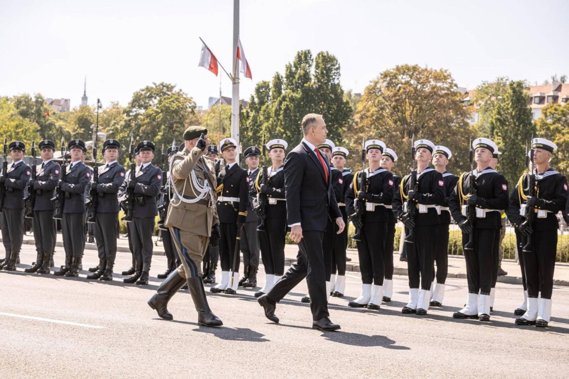 Defilada wojskowa 15 sierpnia w Warszawie. Święto Wojska Polskiego w stolicy