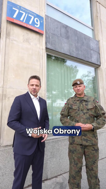 Warszawa pozbyła się dwóch budynków. Wzięło je wojsko i straż