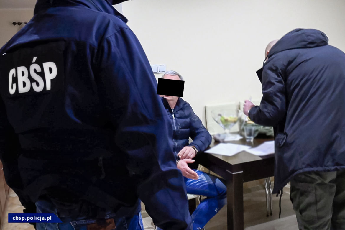 Policjanci z Olsztyna na tropie gangu narkotykowego. Zatrzymano 7 osób