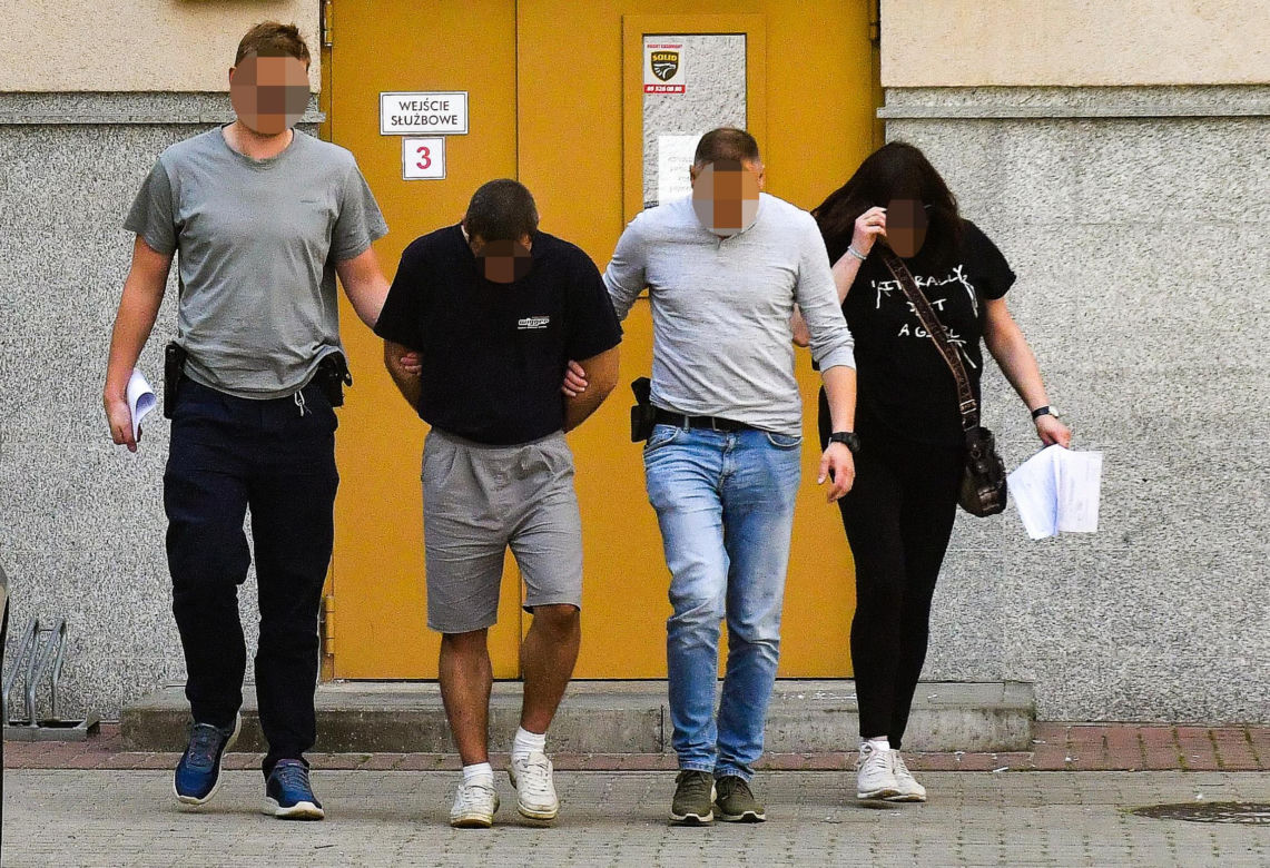 Boso przez świat! „Bonnie i Clyde” z Olsztyna uciekali przed sprawiedliwością