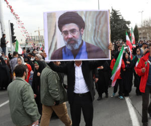 To on będzie nowym przywódcą Iranu. Wróg go nienawidzi