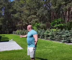 Robert Burneika sprzedaje willę