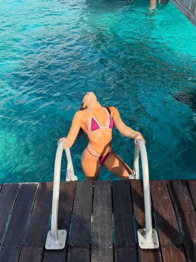 Nicola Zalewski i Emily Pallini na wakacjach