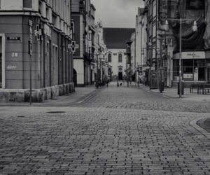 Wrocław w czasie epidemii - opustoszałe centrum miasta