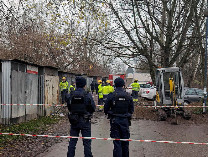 Rozszczelnienie gazociągu przy ul. Komandosów w Krakowie