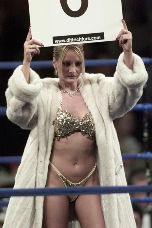 Tak wyglądały ring girls, które 25 lat temu pracowały na gali Gołota - Tyson