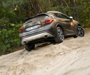 Infiniti QX30