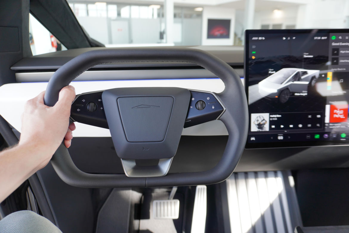 Tesla Cybertruck 