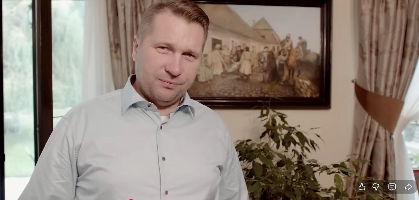 Nietypowe rzeczy w domu Czarnka. Zajrzeliśmy do środka, a tam...! Stylowe pamiątki po biskupie