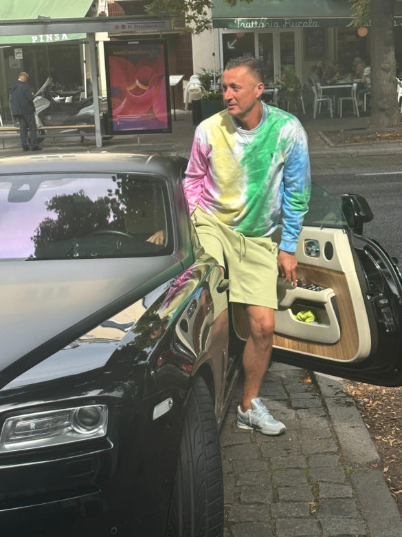 Tomasz Hajto w luksusowym Rolls-Royce