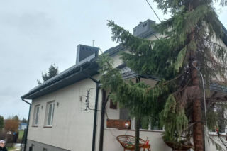 Powiat siedlecki: liczne interwencje strażaków w związku z wichurą